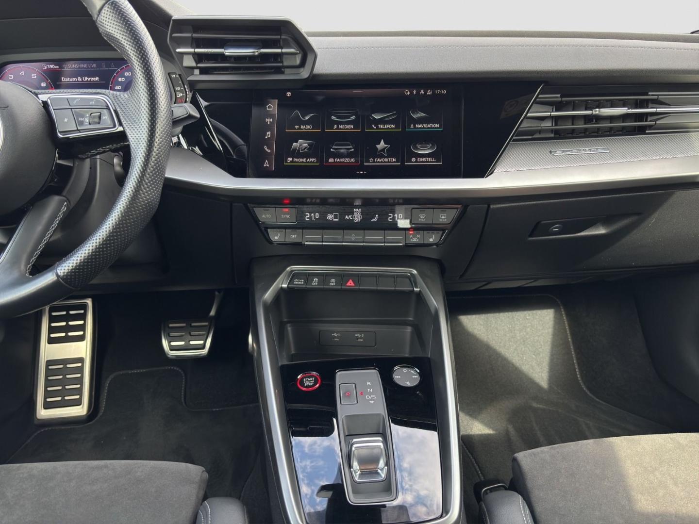 Image about Audi S3 Sportback TFSI quattro S tronic
