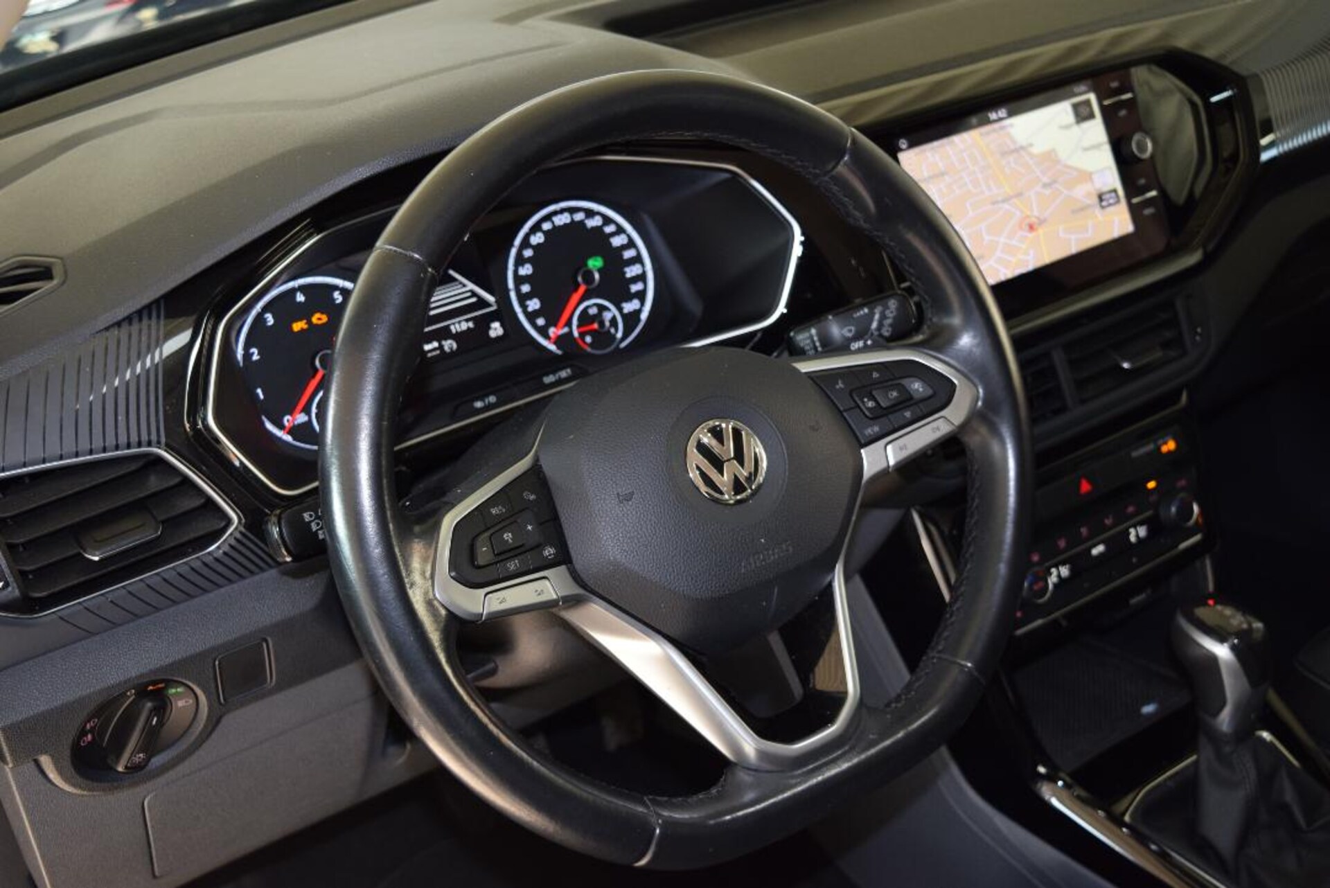 Volkswagen T-Cross Style