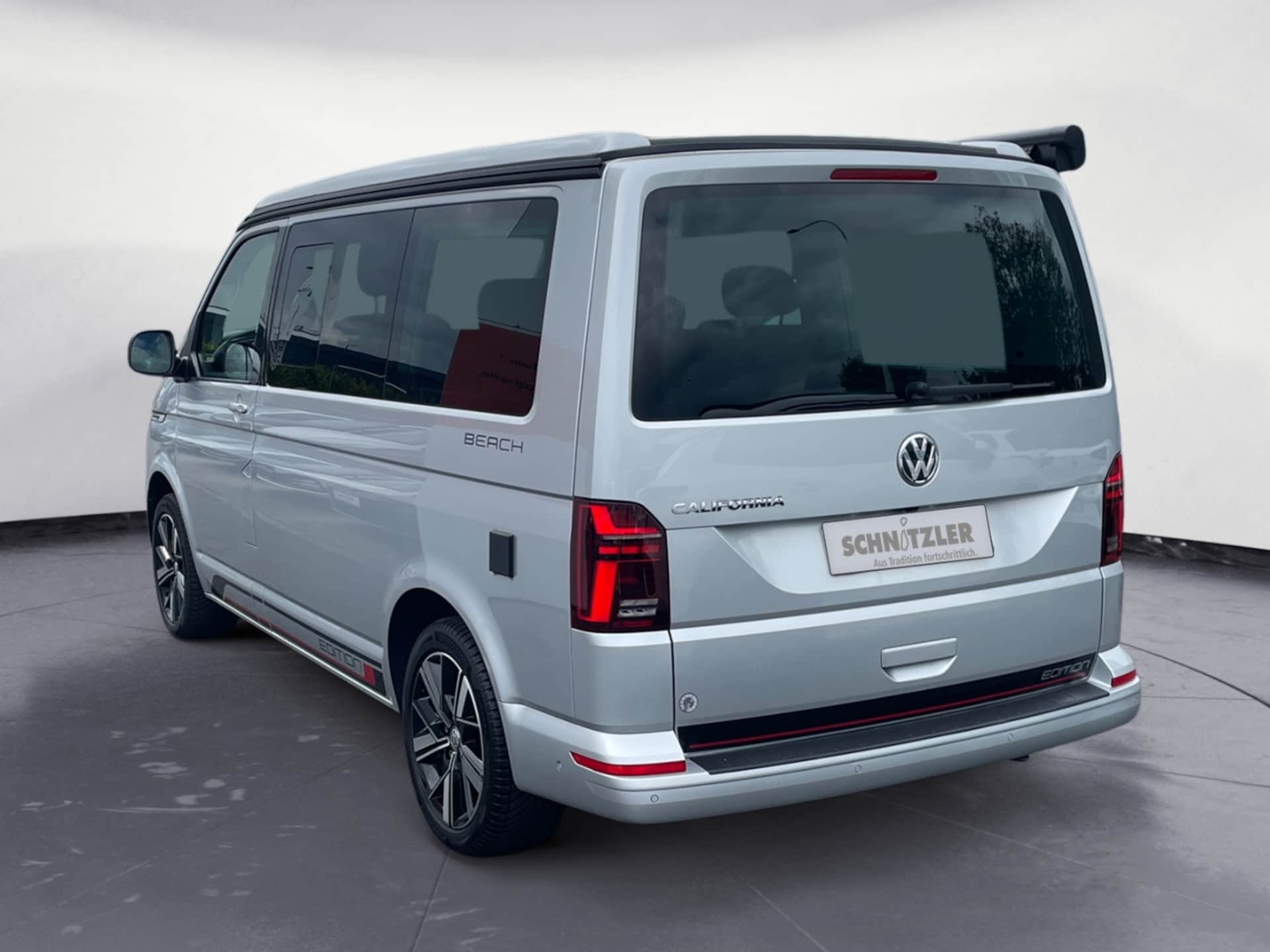Volkswagen T6.1 California Beach