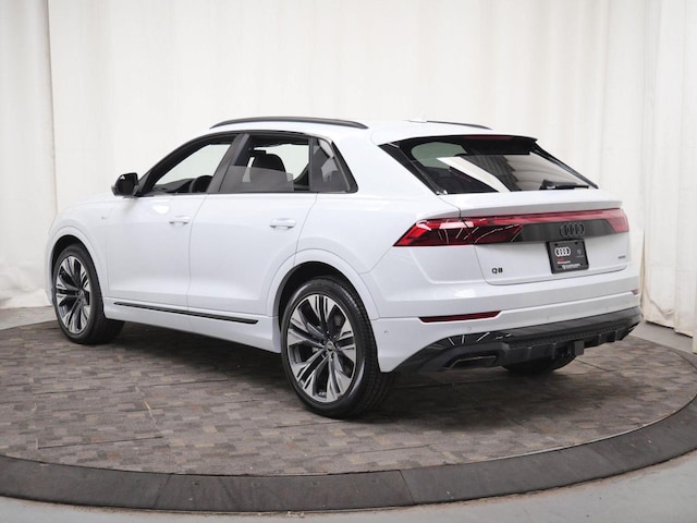 2026 Audi Q8