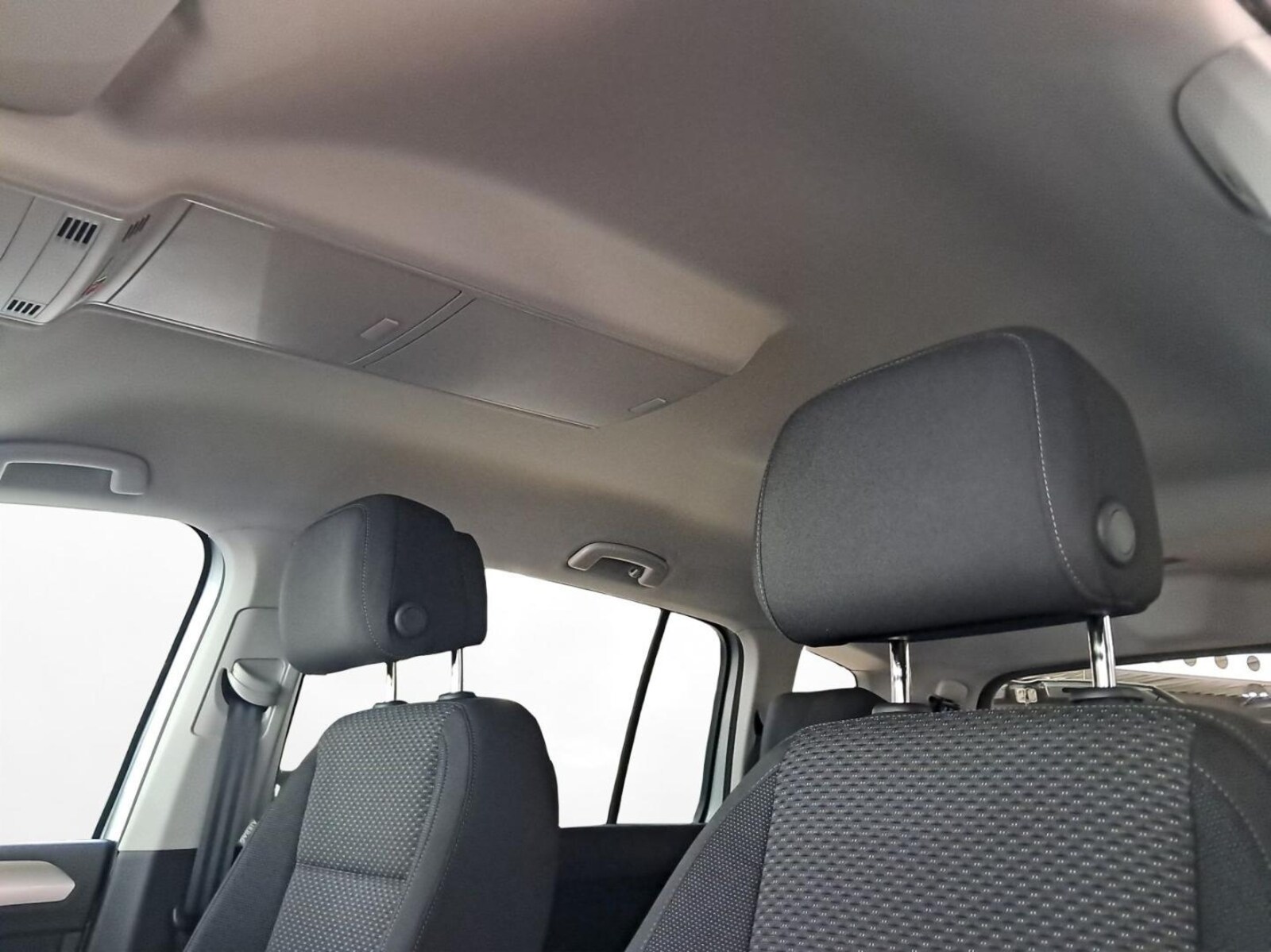 Volkswagen Touran – Bild 9