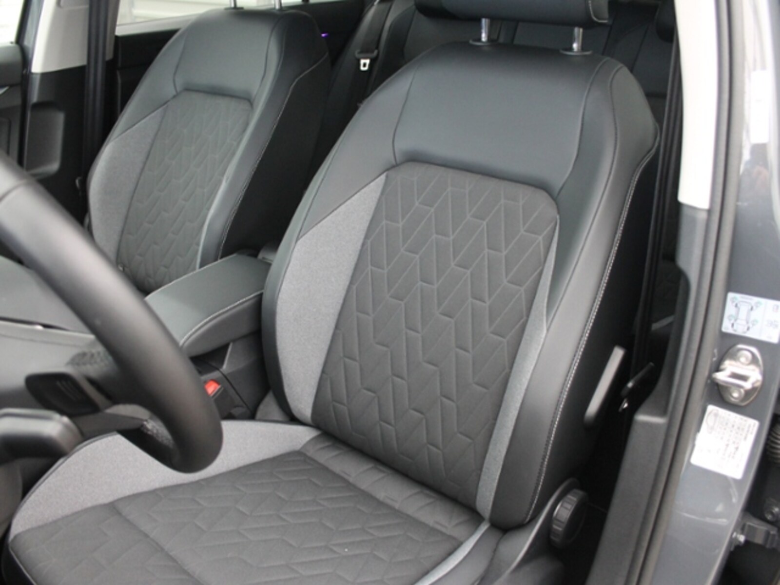 Volkswagen Golf Variant – Bild 10