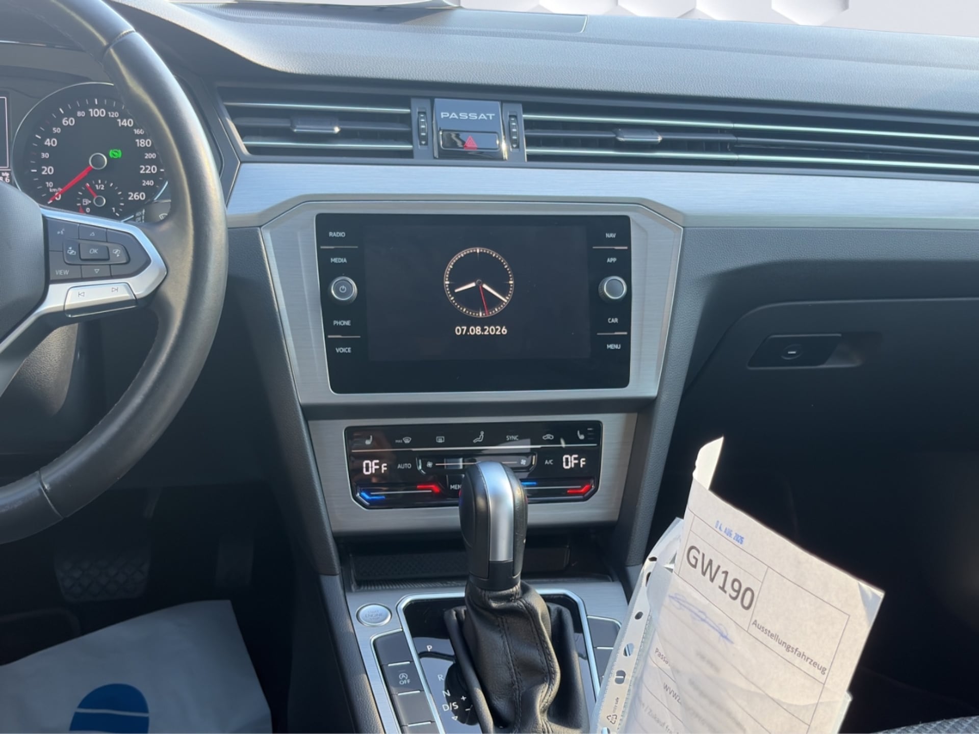 Volkswagen Passat Variant Basis-Modell