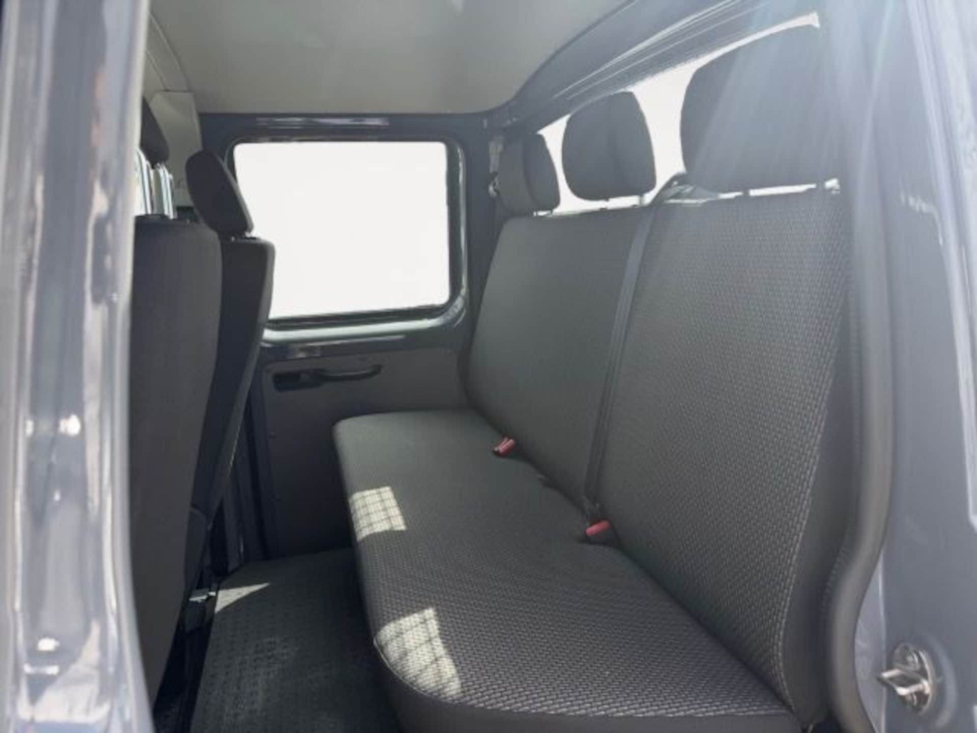 Volkswagen T6.1 Transporter Pritschenwagen Doppelkabine