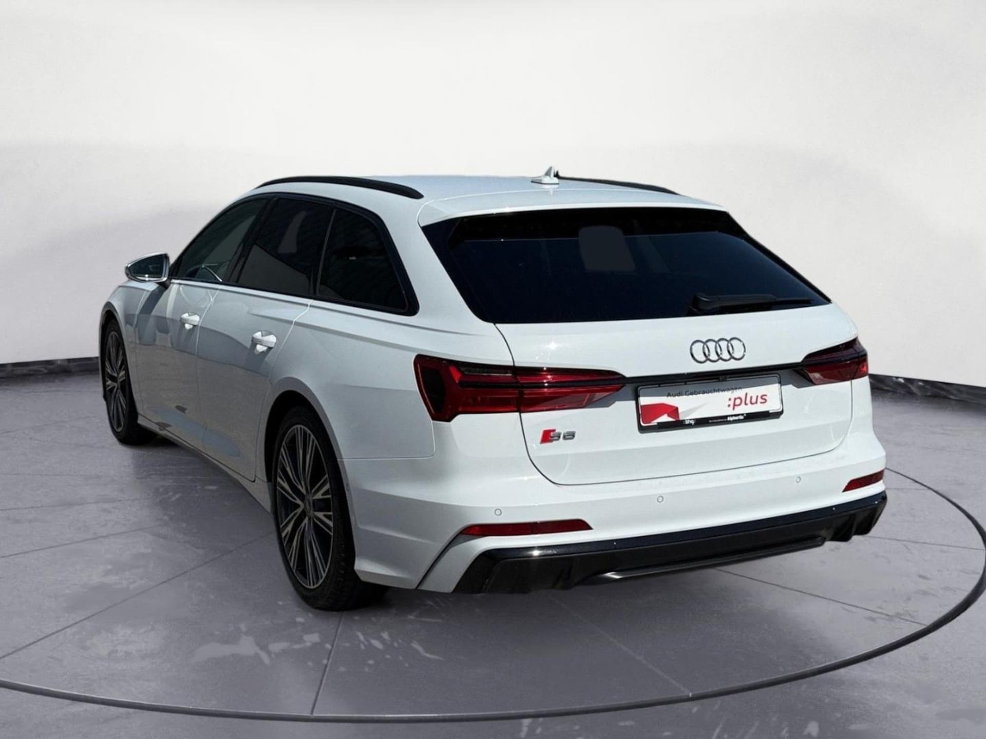 Audi S6 Avant