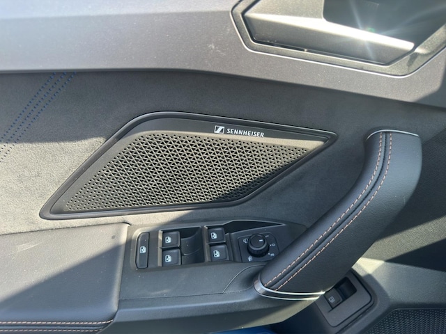 Bild des Autos 12