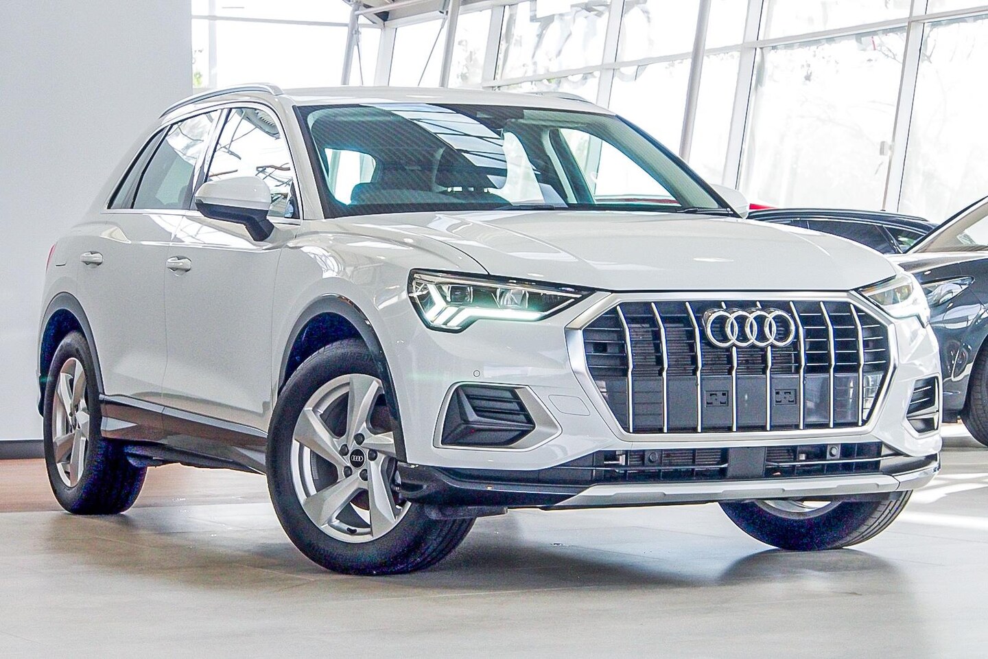 Image about Audi Q3 35 TFSI S tronic