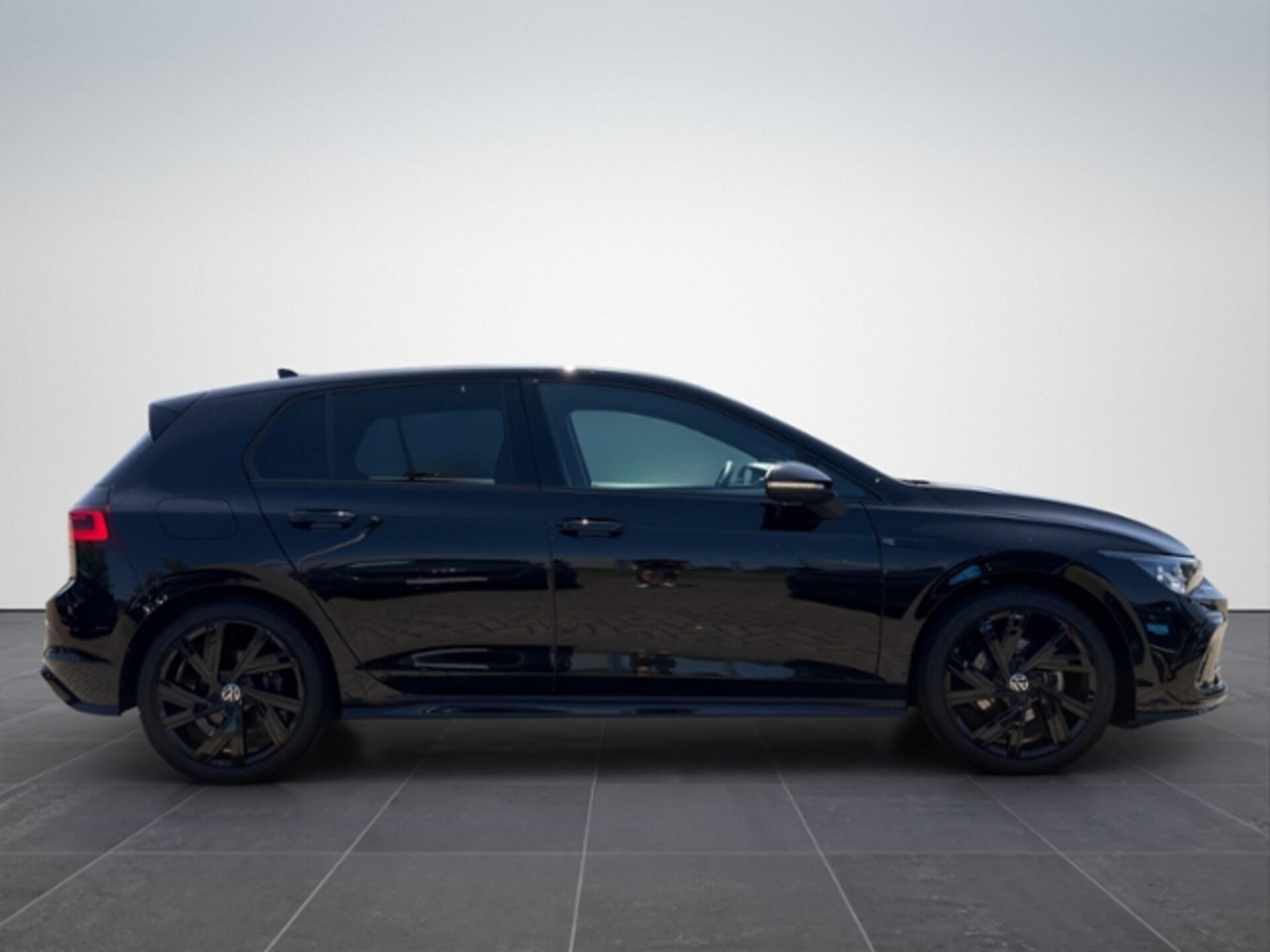 Volkswagen Golf R-Line