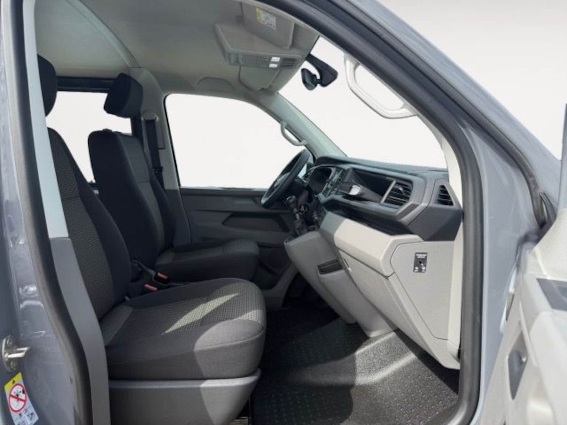 Volkswagen T6.1 Transporter Pritschenwagen Doppelkabine