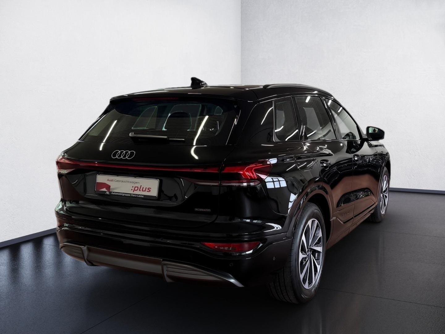 Bild über Audi Q6 SUV e-tron e-tron quattro - für weitere Informationen kontaktieren Sie den Audi Partner