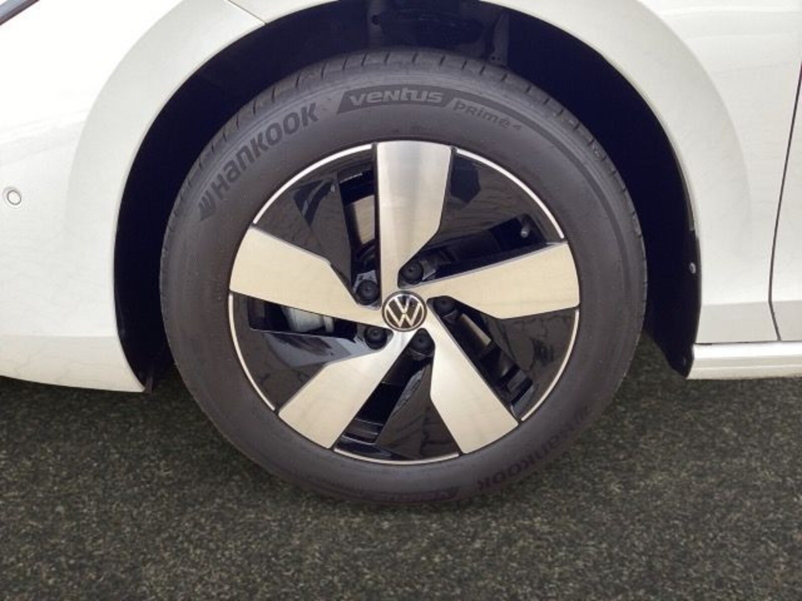 Volkswagen Passat – Bild 16