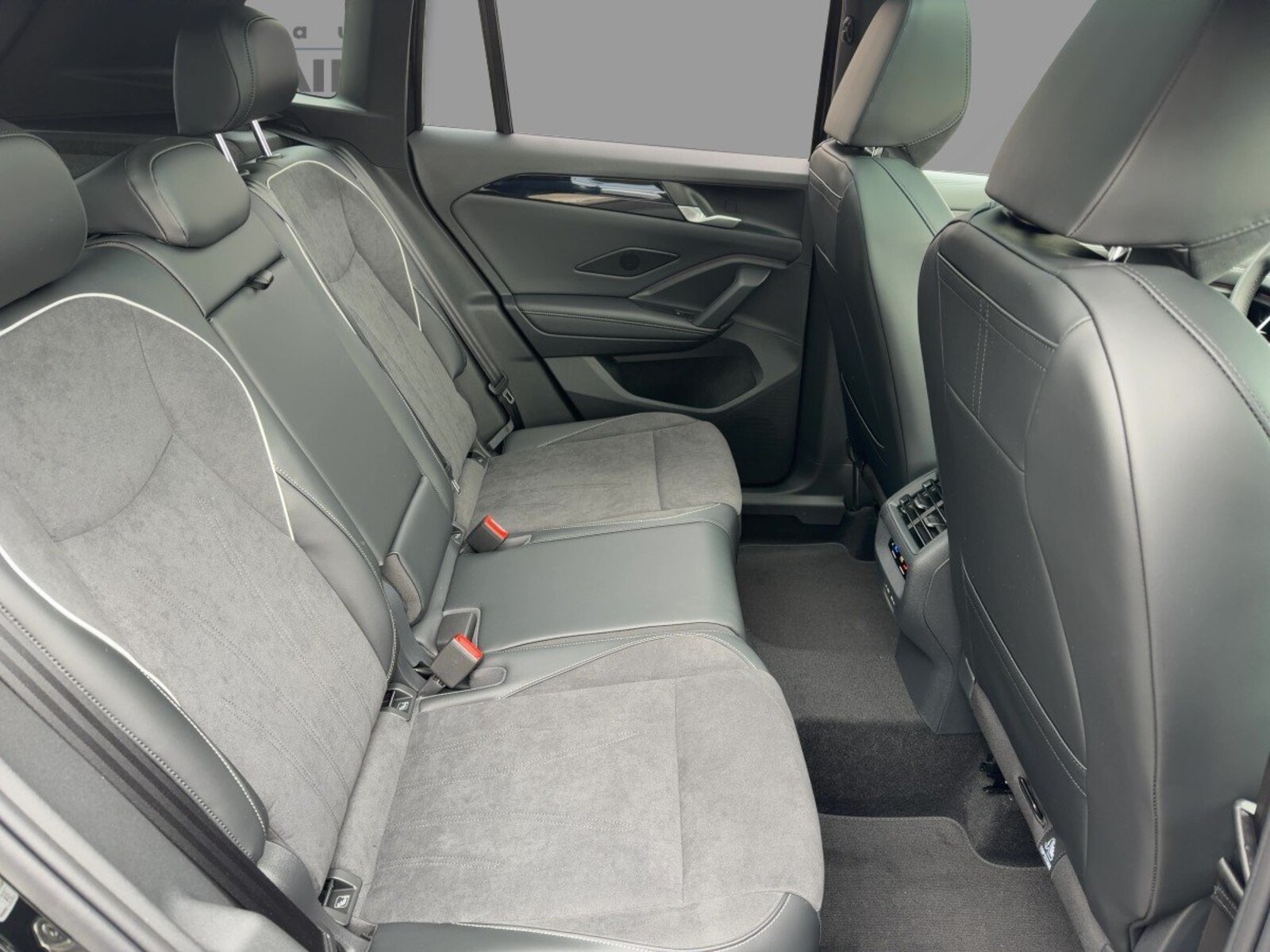 Volkswagen Tiguan – Bild 9