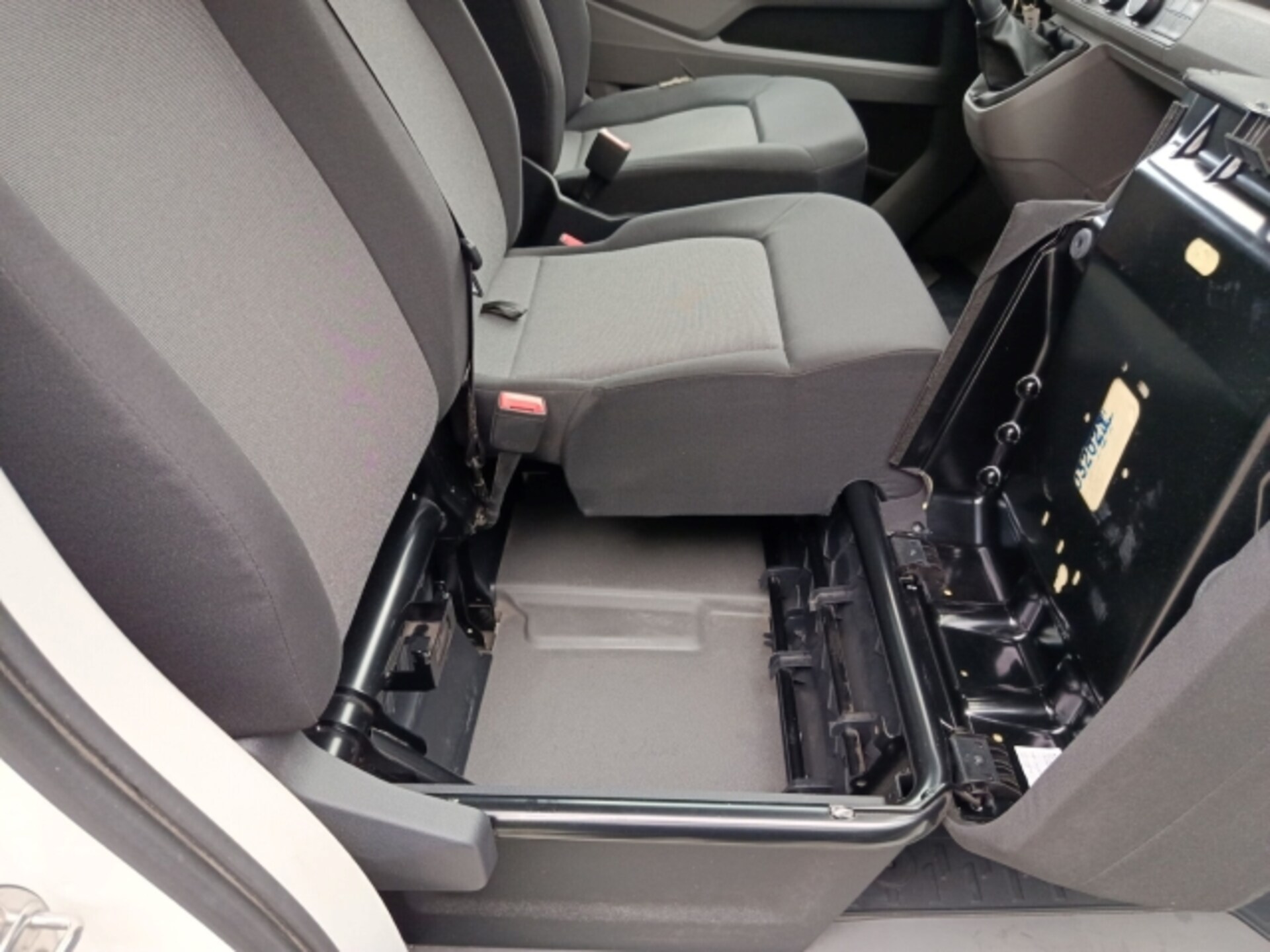 Volkswagen Crafter Kasten mittlerer Radstand