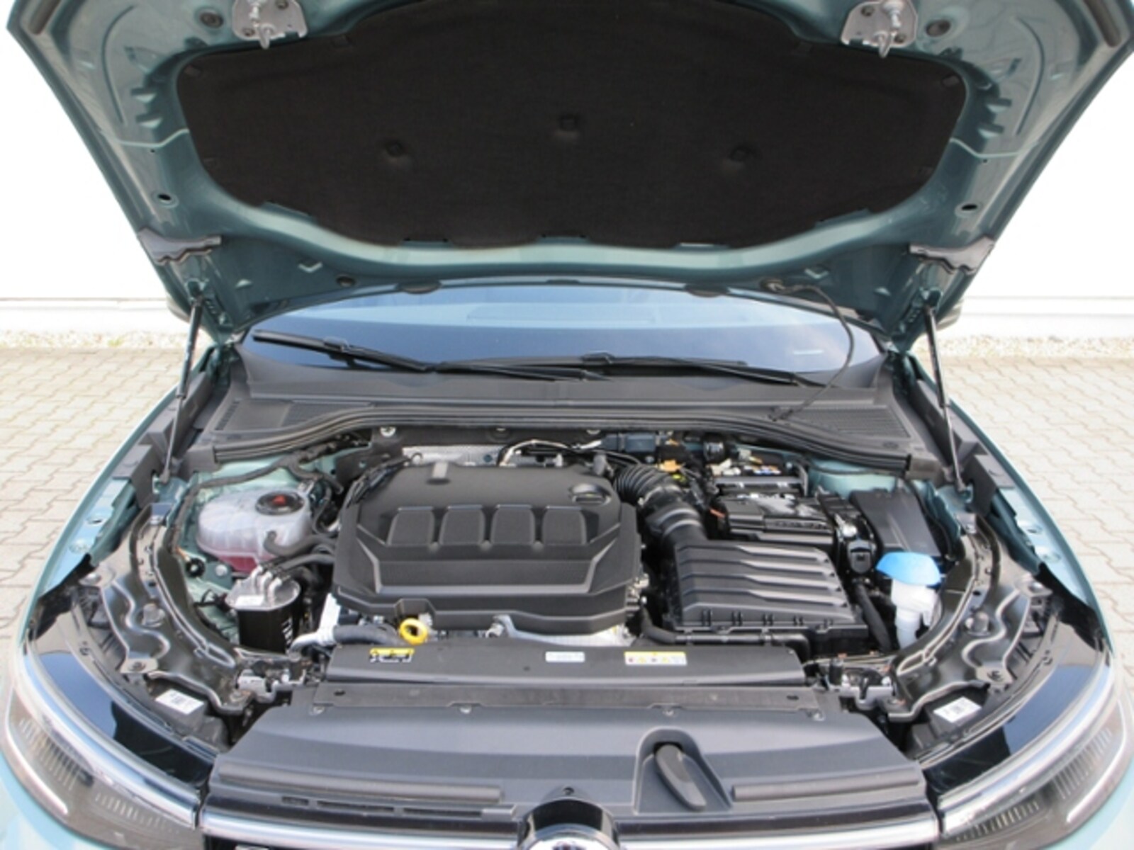 Volkswagen Passat – Bild 11