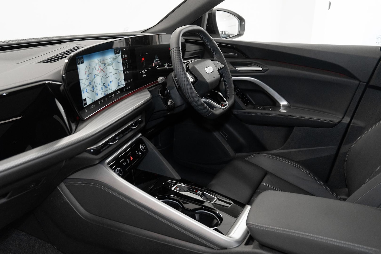 Image about Audi Q5 SUV TFSI quattro 200 kW sport