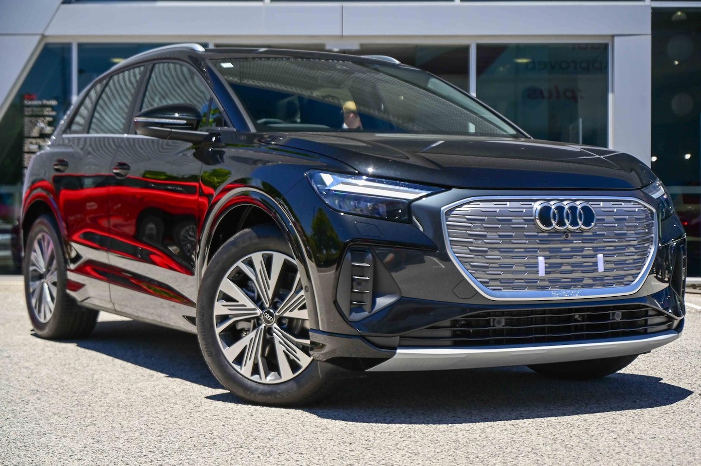 Image about Audi Q4 e-tron 45 e-tron