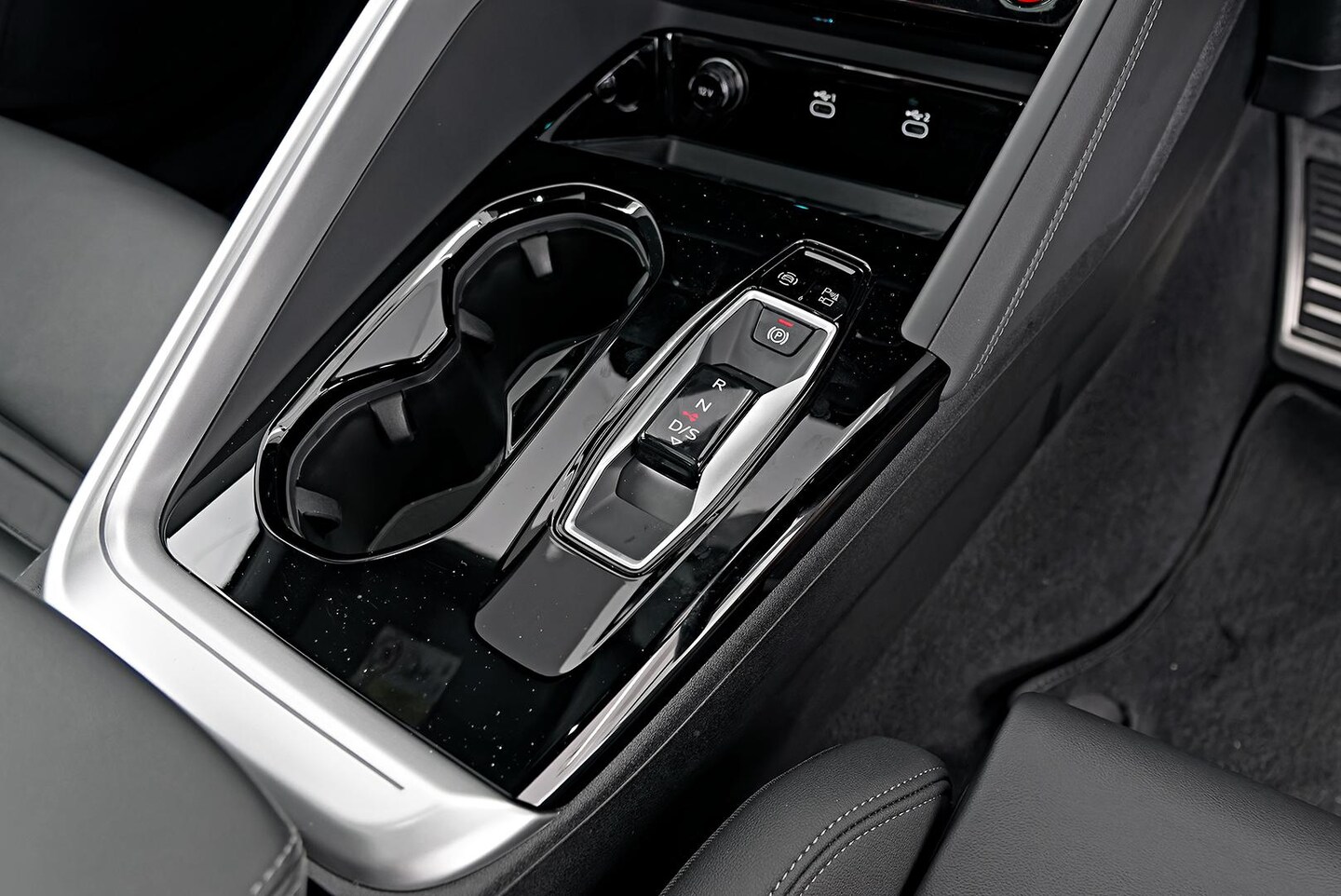 Image about Audi SQ5 Sportback TFSI 270 kW edition one