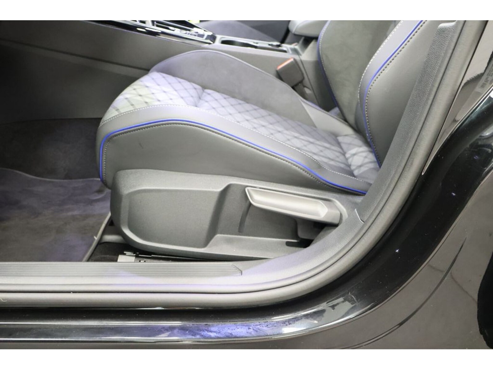 Volkswagen Golf Variant – Bild 22