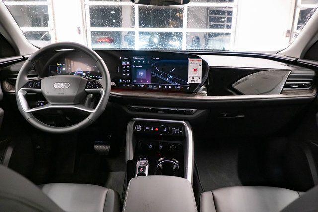 2025 Audi Q5 Premium Plus - Photo 9