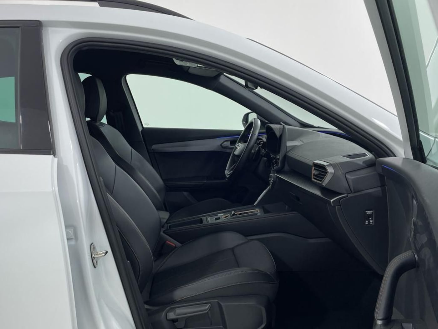 CUPRA Formentor 1.5 TSI e-Hybrid DSG 150 kW (204 CV) — photo 6