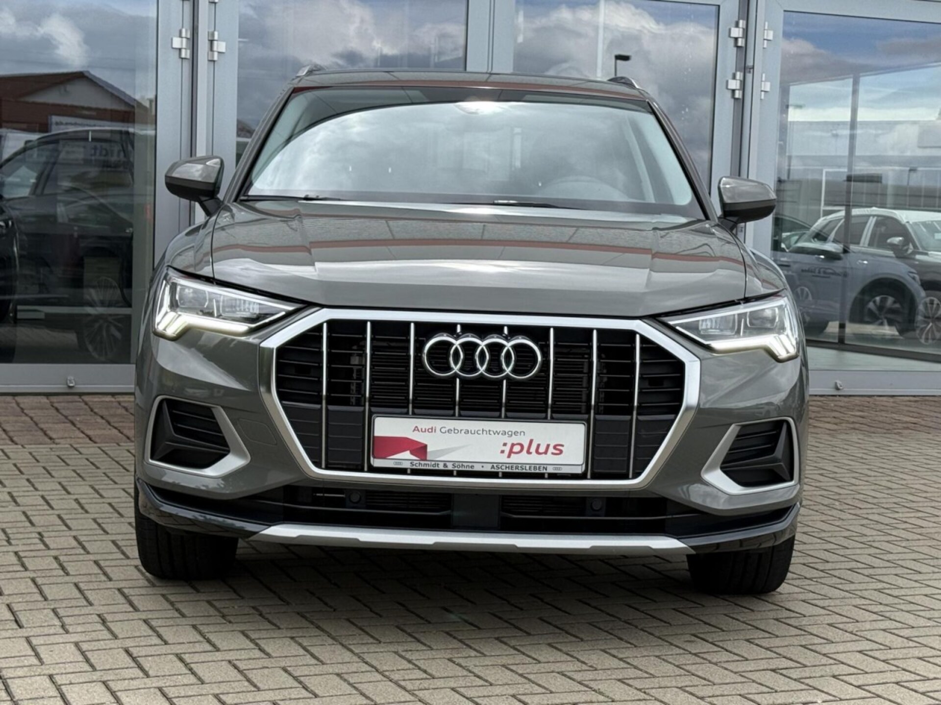 Audi Q3 SUV advanced