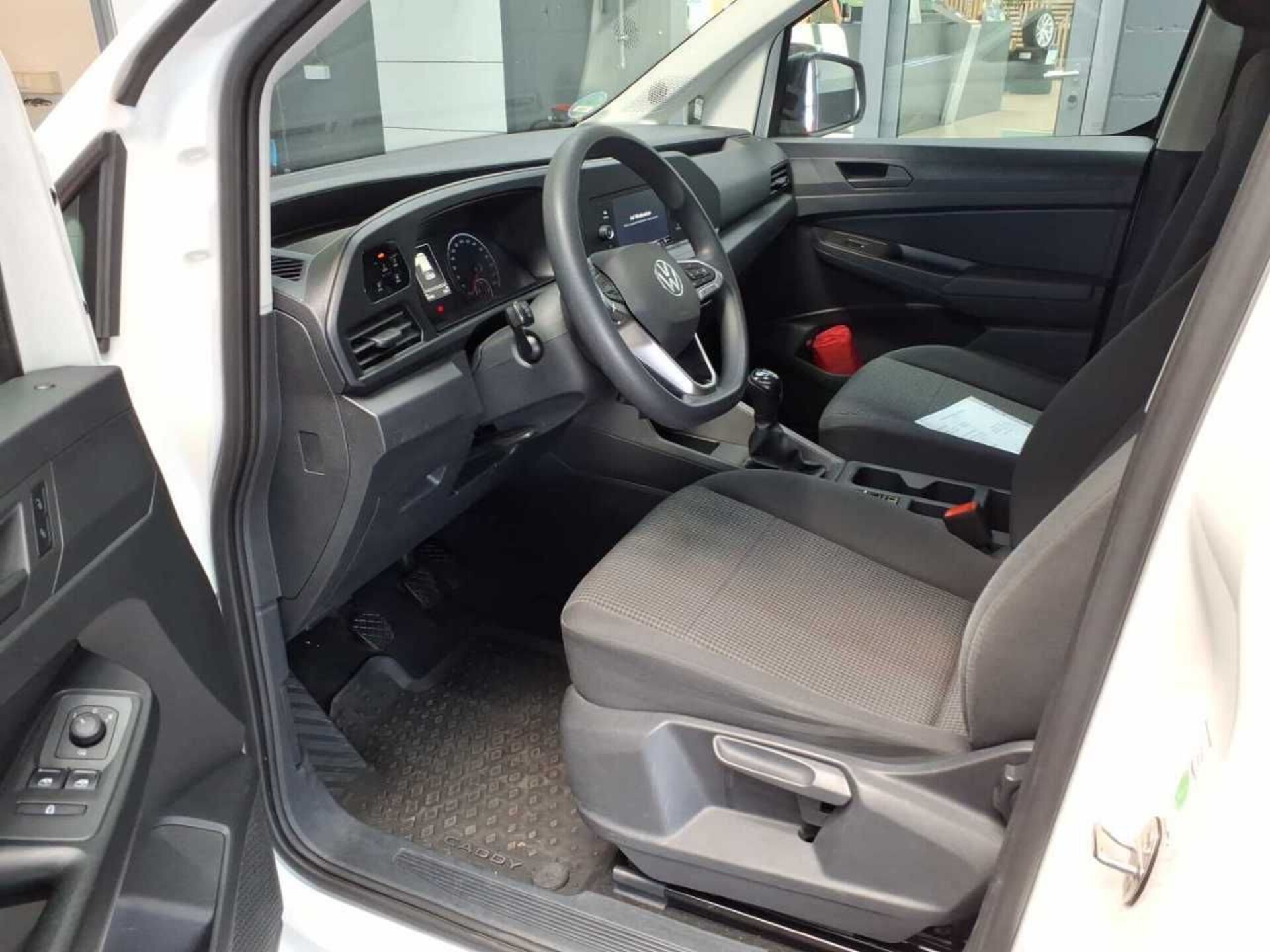 Volkswagen Caddy Kombi Basis-Modell