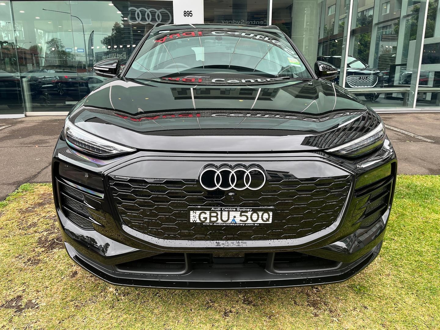 Image about Audi Q6 SUV e-tron e-tron