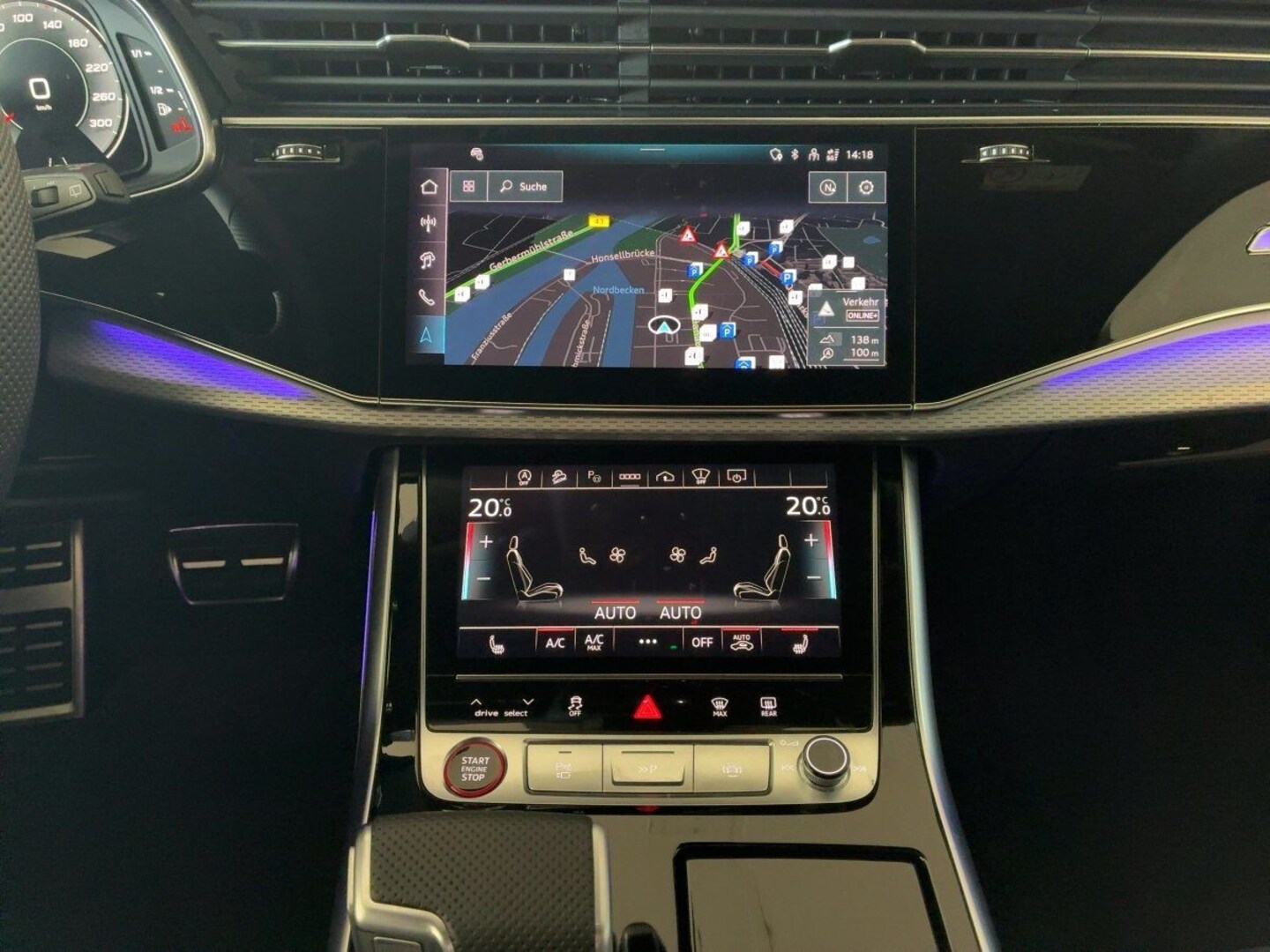 Bild über Audi SQ7 SUV TFSI quattro 373 kW tiptronic - für weitere Informationen kontaktieren Sie den Audi Partner