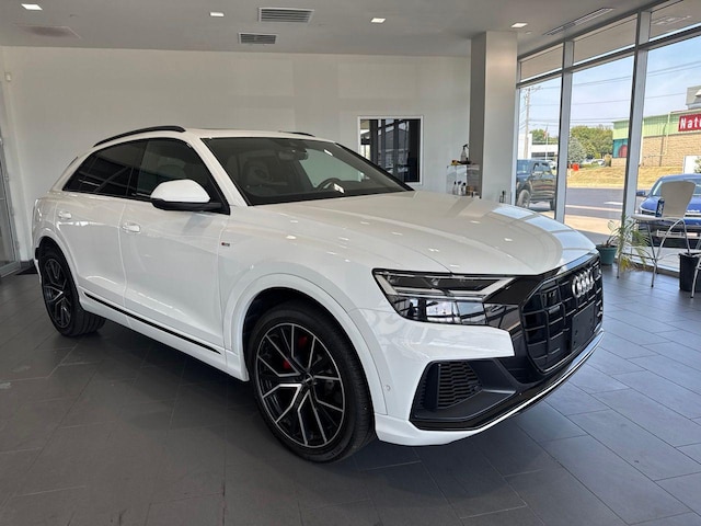 Photo of 2019 Audi Q8