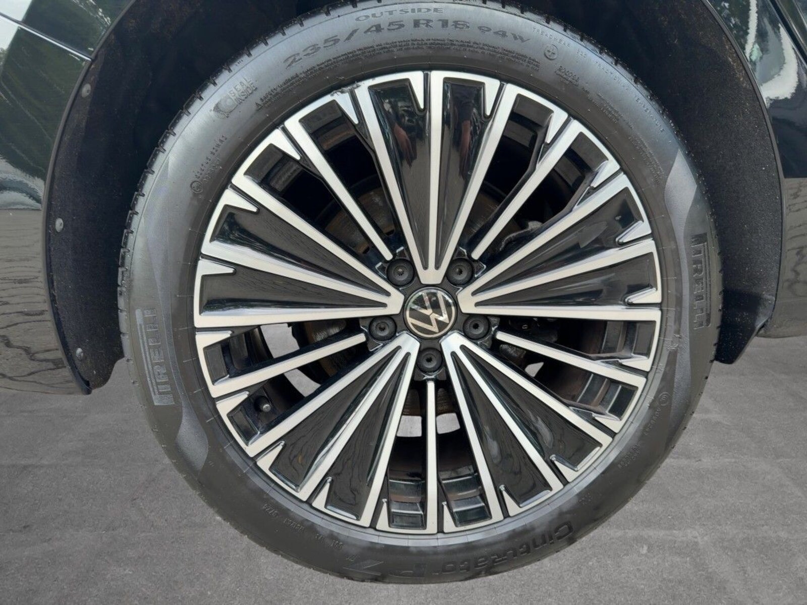 Volkswagen Passat – Bild 12
