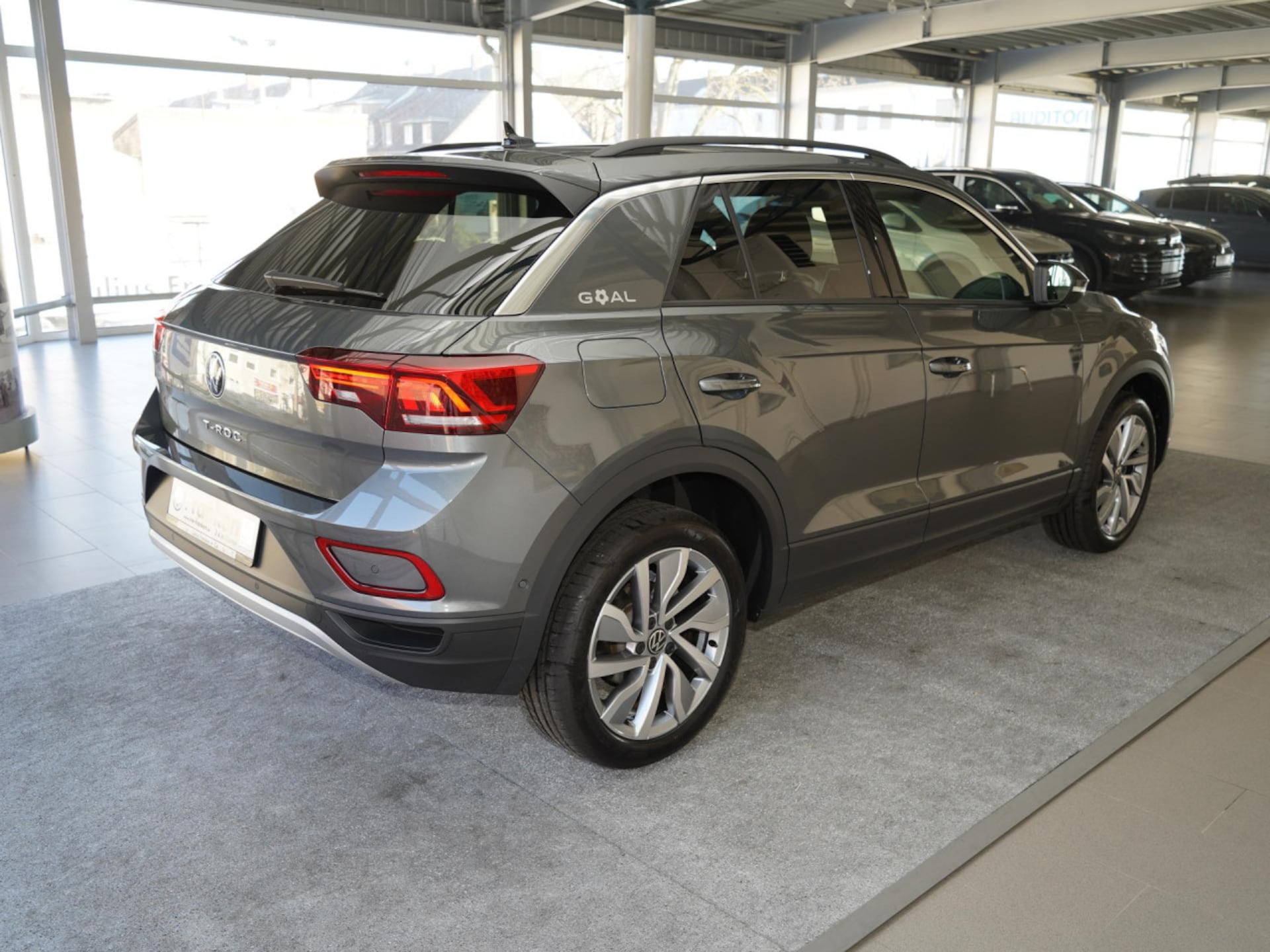Volkswagen T-Roc Life