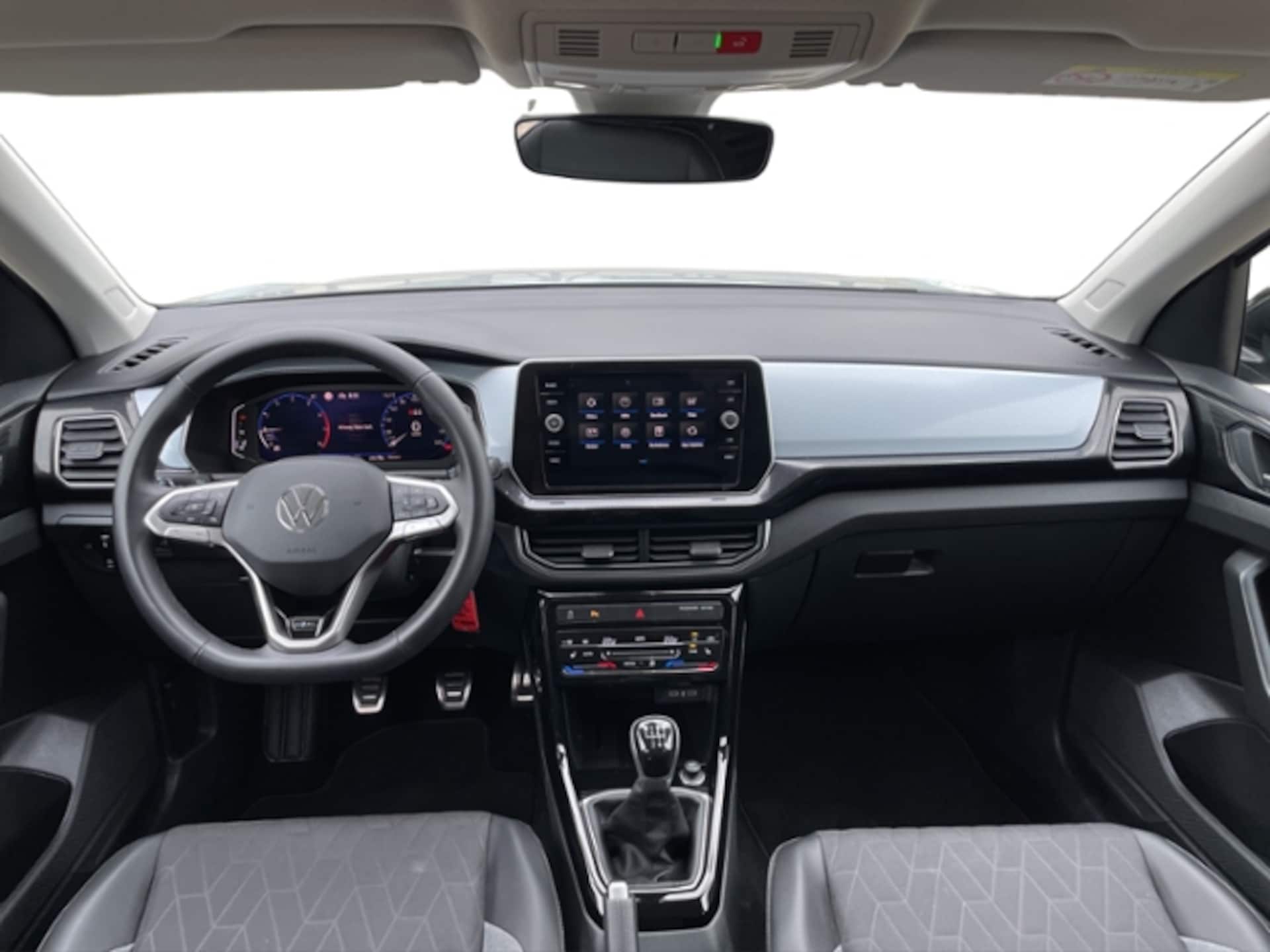 Volkswagen T-Cross Life