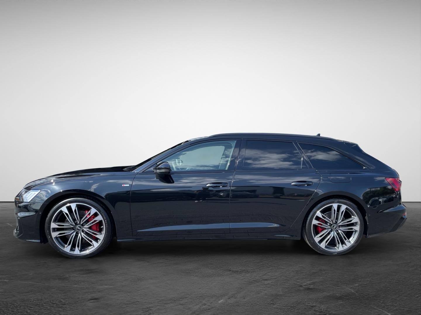 Bild über Audi A6 Avant TFSI e S line 55 TFSI e quattro S tronic - für weitere Informationen kontaktieren Sie den Audi Partner