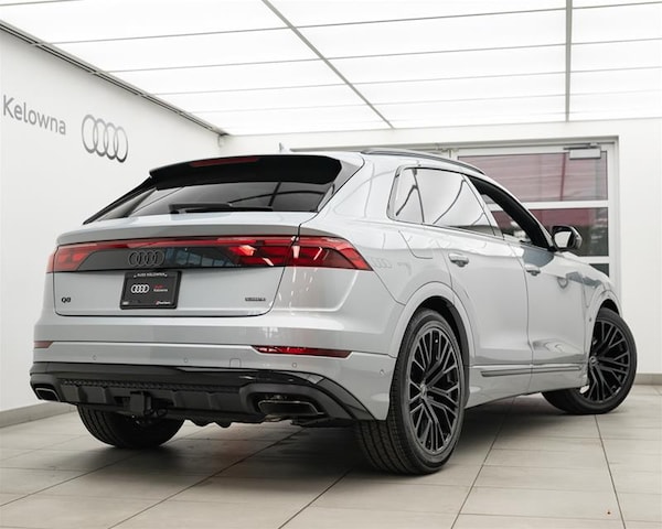 2026 Audi Q8