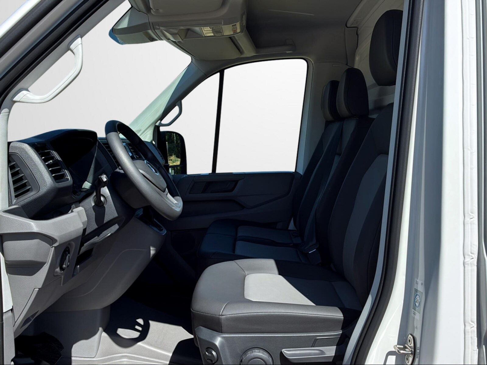 Volkswagen Crafter Einzelkabine mittlerer Radstand – Bild 8