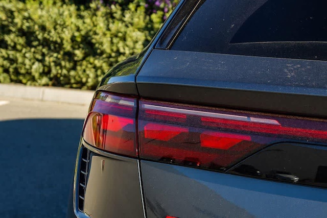 2026 Audi RS Q8 Base - Photo 7