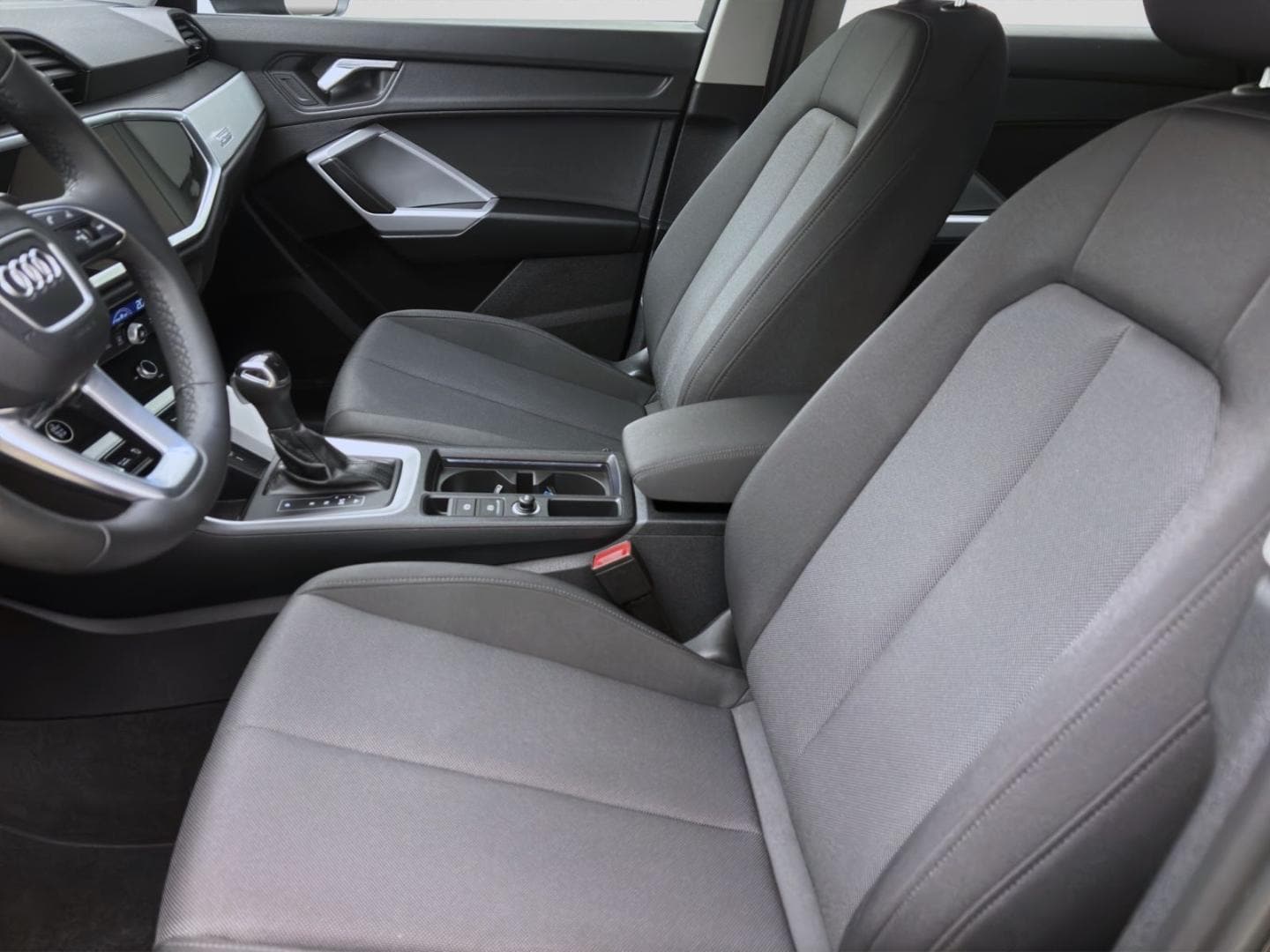 Bild über Audi Q3 Sportback 35 TDI S tronic - für weitere Informationen kontaktieren Sie den Audi Partner