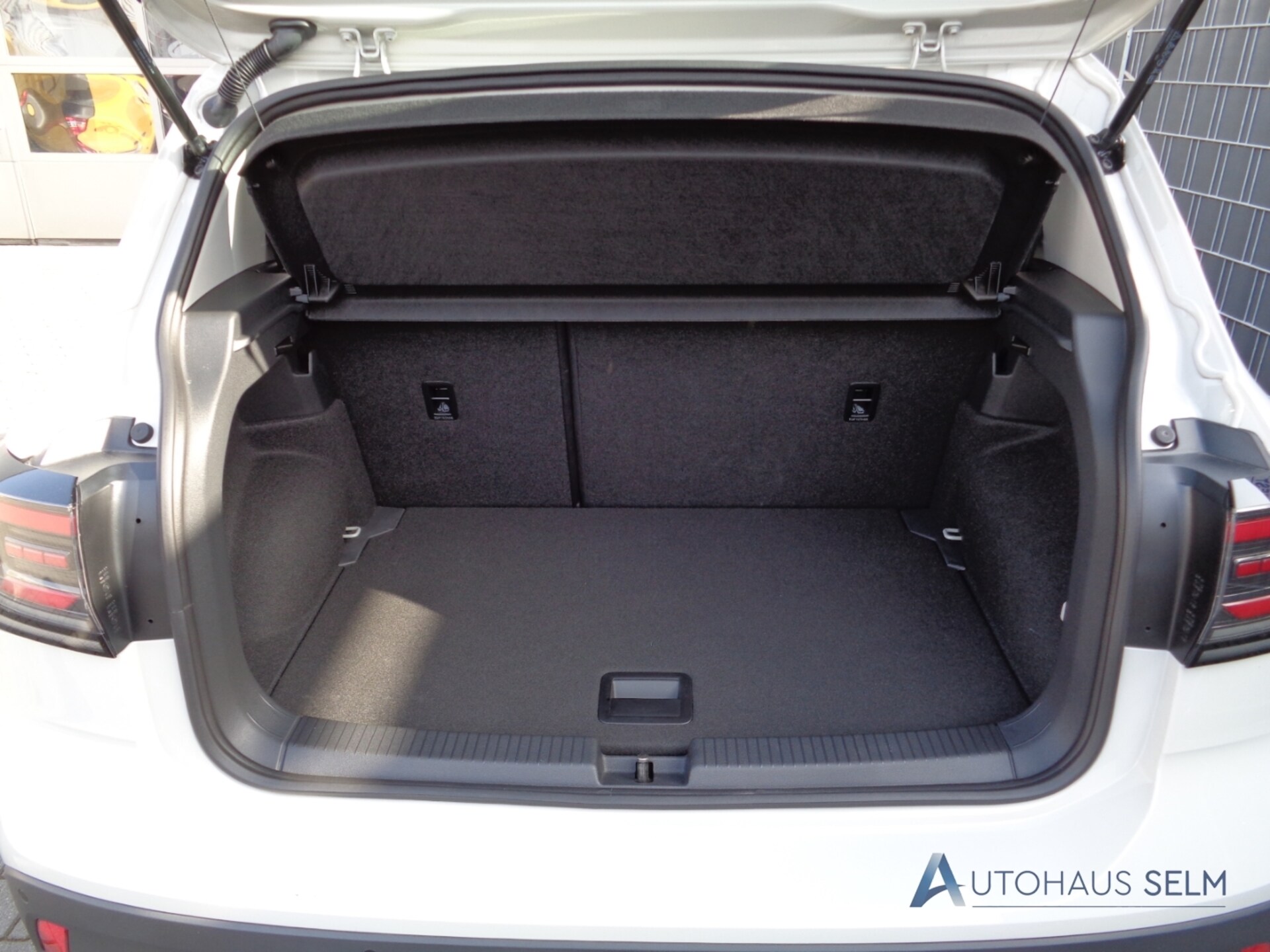 Volkswagen T-Cross Basis-Modell