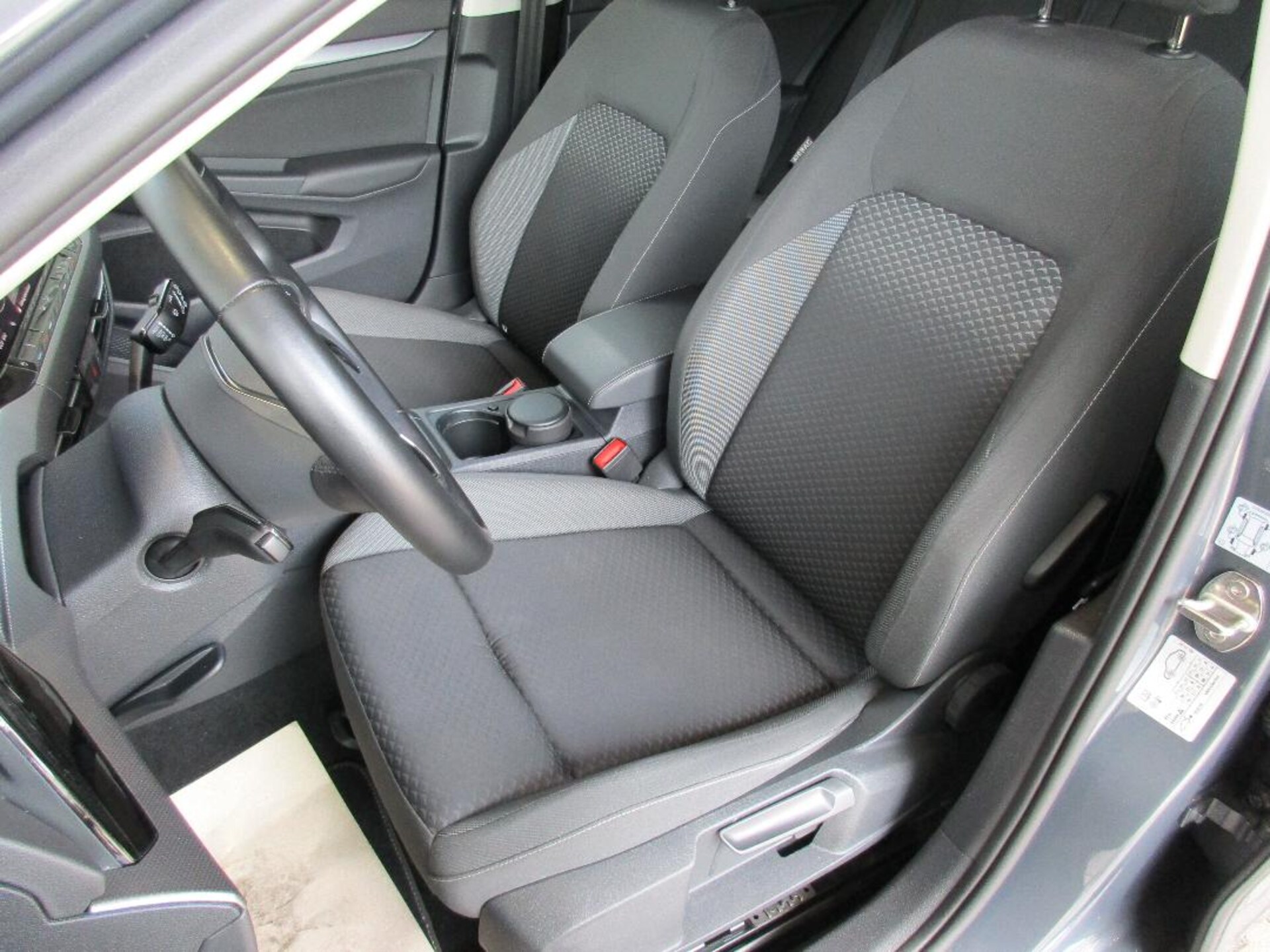 Volkswagen Golf Active