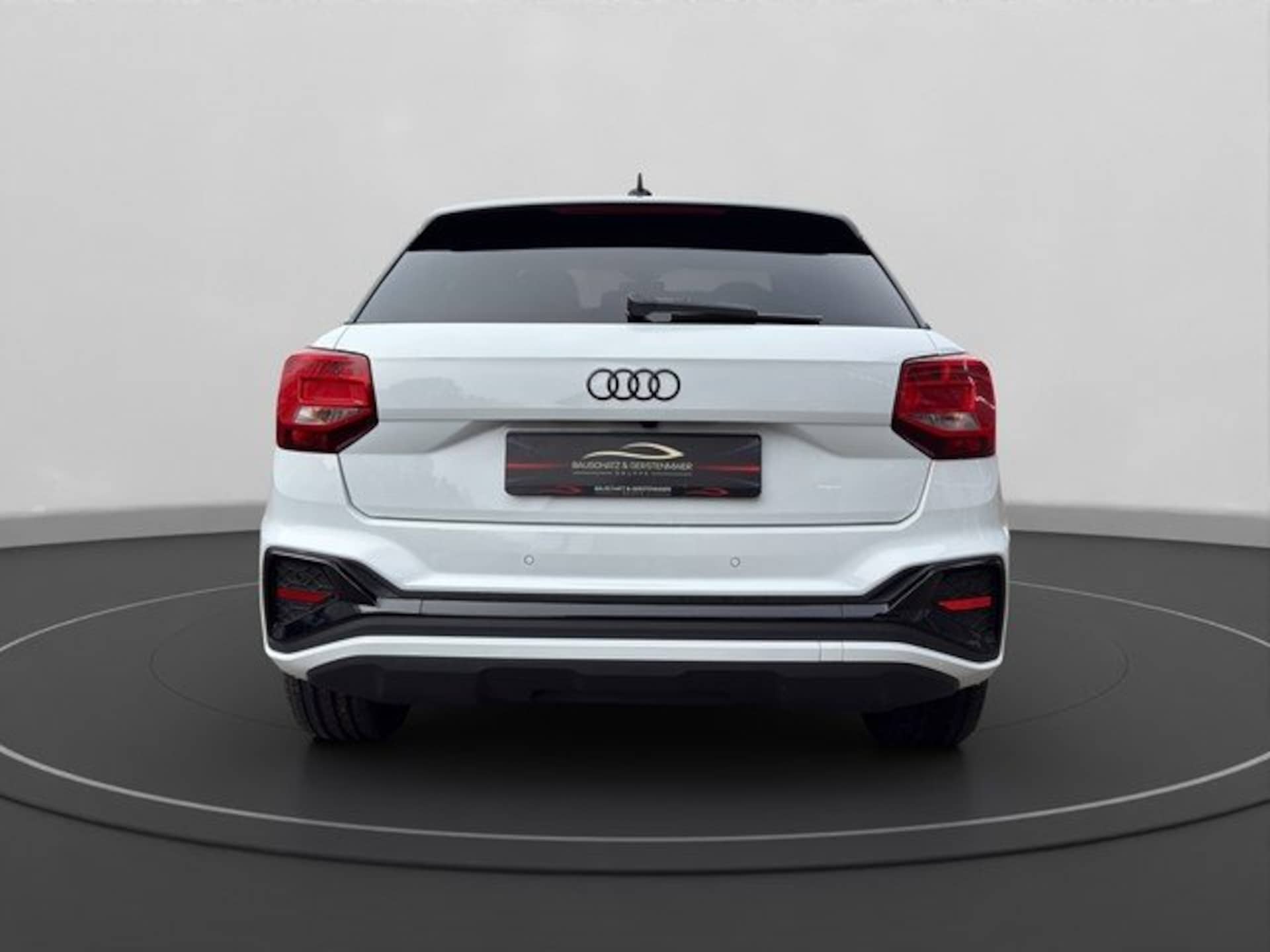 Audi Q2 S line