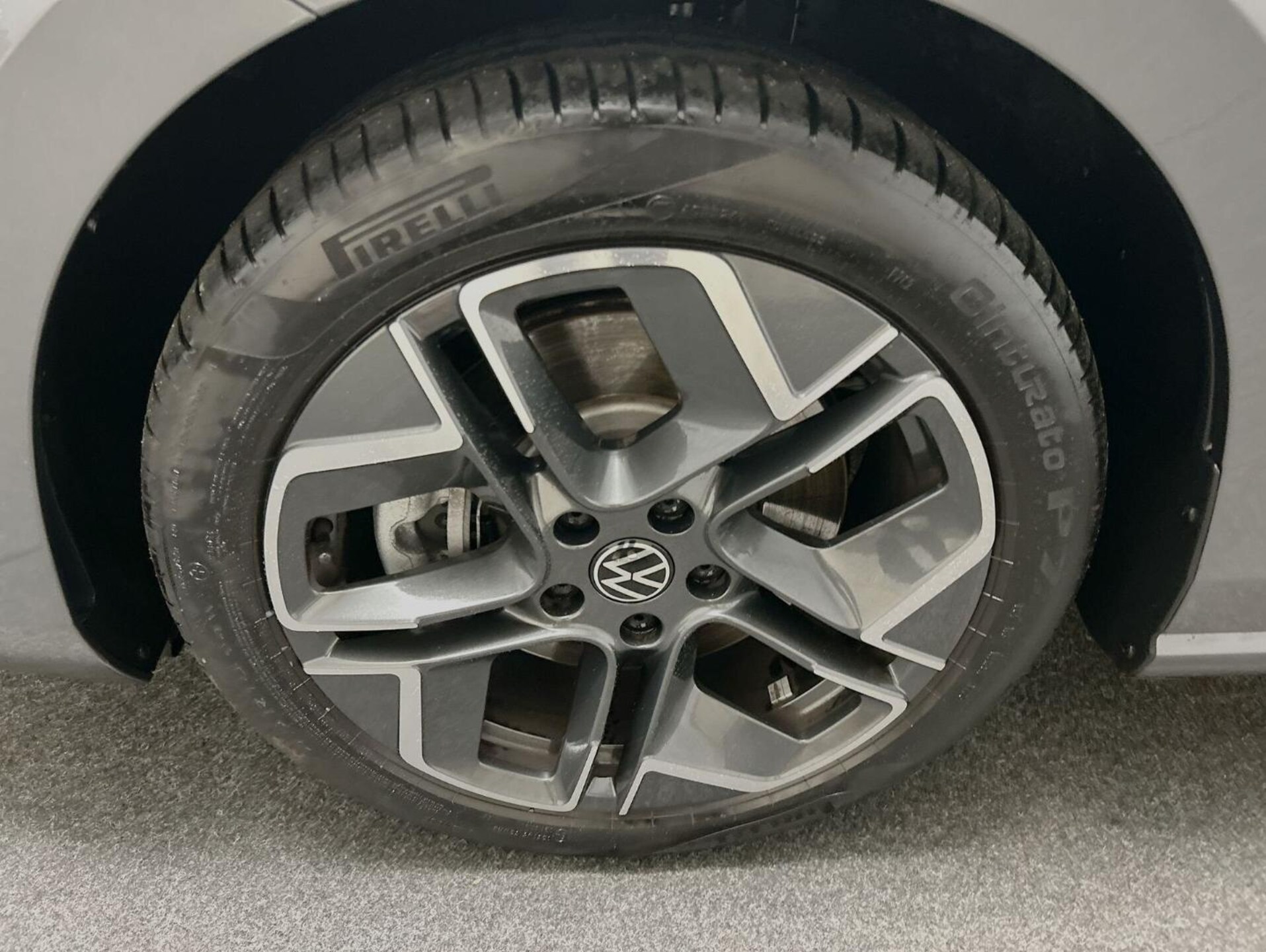 Volkswagen Passat Elegance