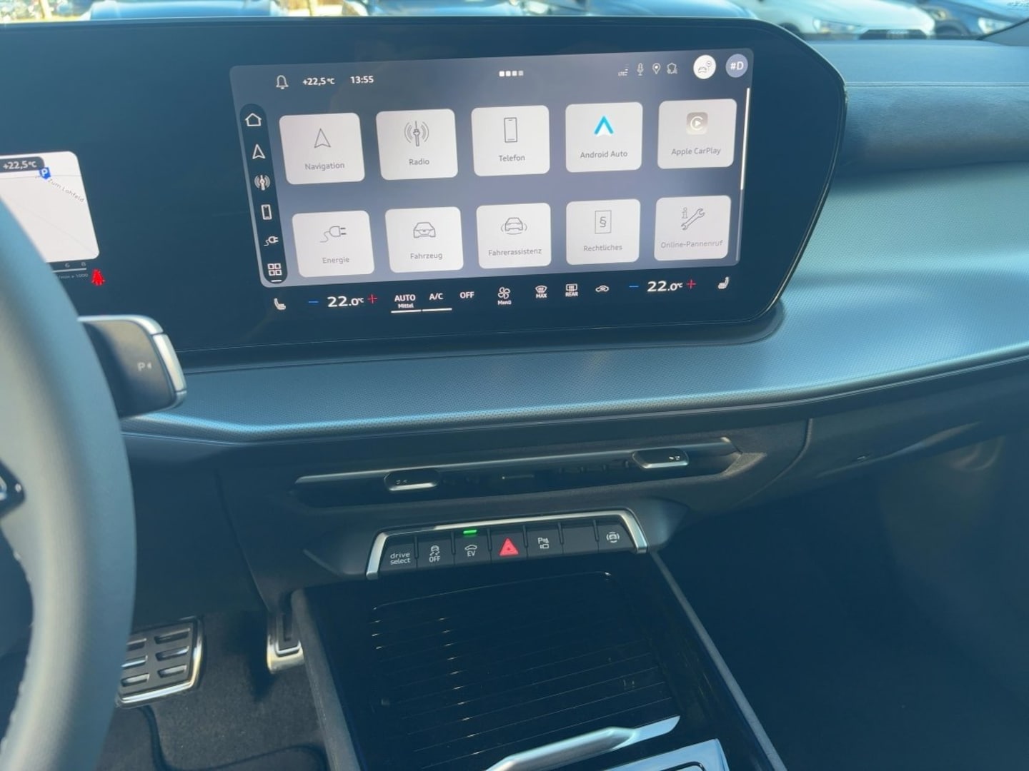 Bild über Audi Q3 SUV e-hybrid e-hybrid 200 kW S tronic - für weitere Informationen kontaktieren Sie den Audi Partner