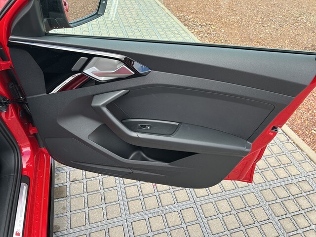 Image about Audi A1 Sportback S line 35 TFSI S tronic