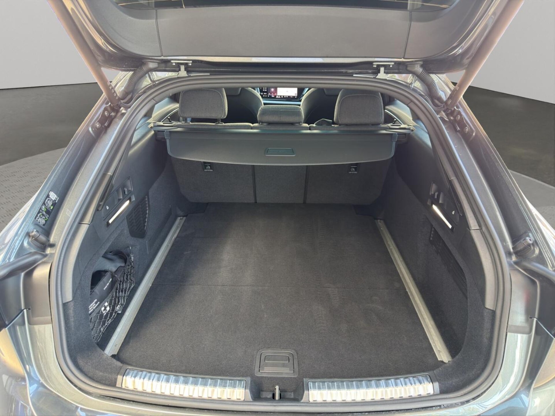 Audi A6 Avant edition one