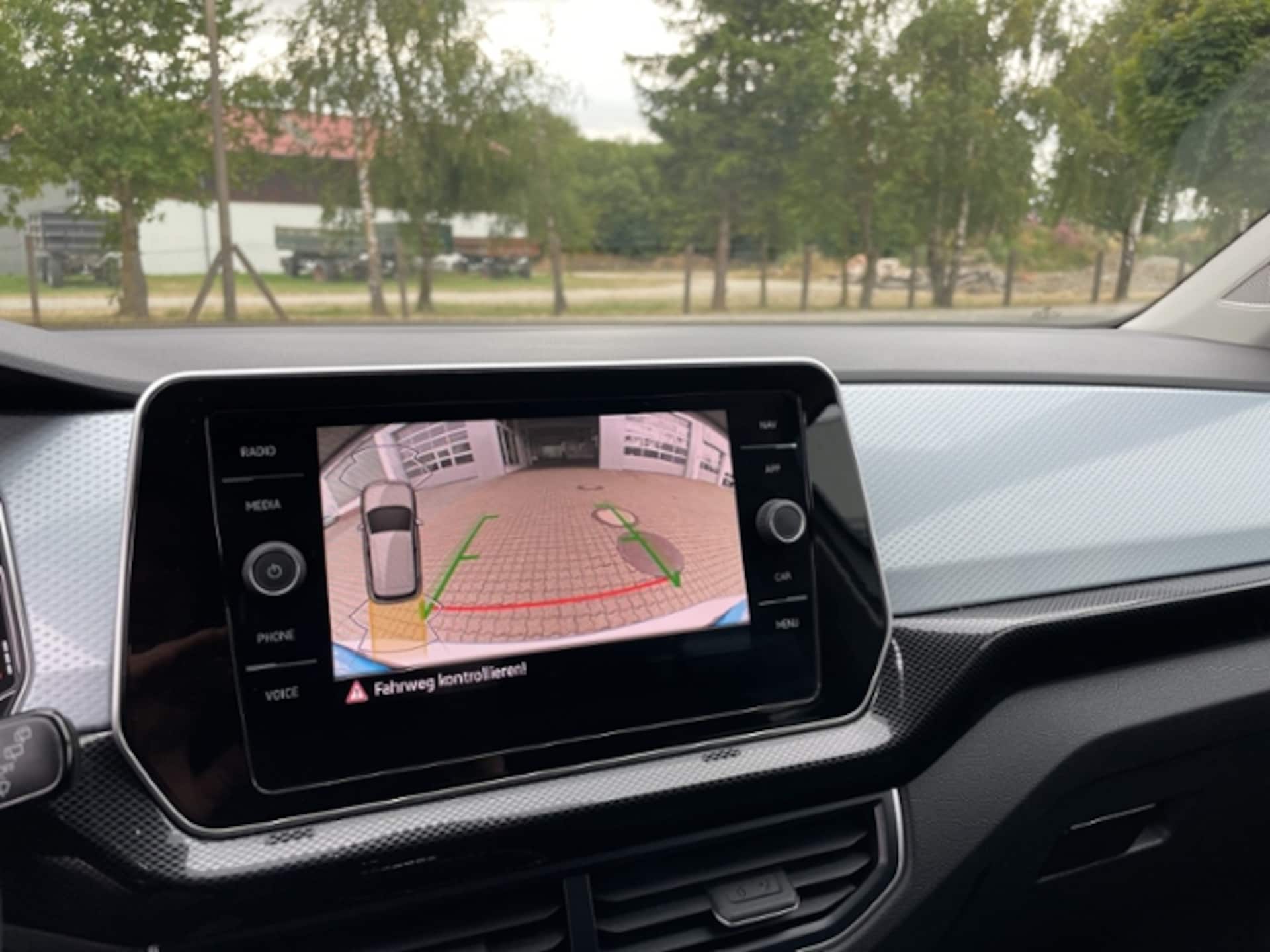 Volkswagen T-Cross Life