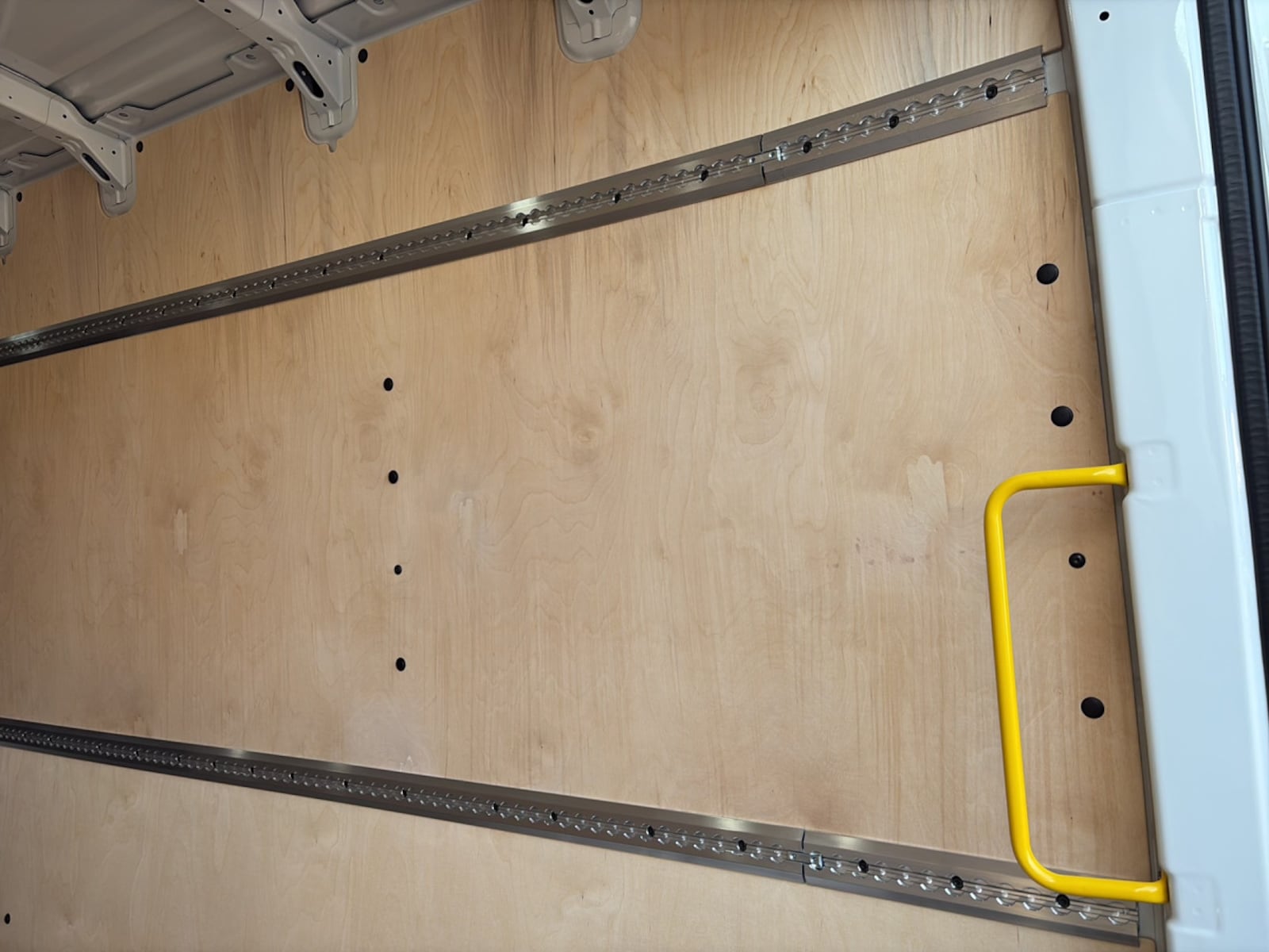 Volkswagen Crafter Kasten langer Radstand – Bild 17
