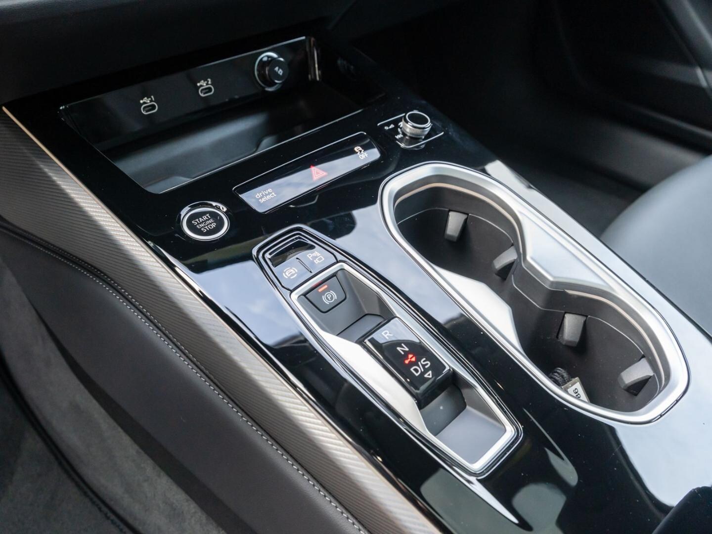 Bild über Audi A6 Avant edition one TDI quattro 150 kW S tronic - für weitere Informationen kontaktieren Sie den Audi Partner