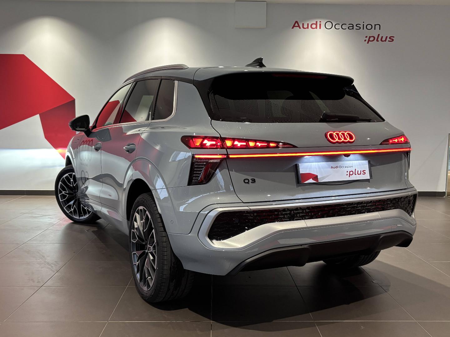 Image about Audi Q3 e-hybrid Design e-hybrid 272 ch S tronic