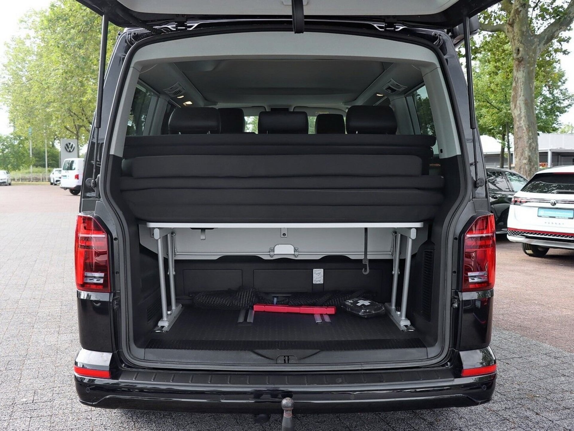 Volkswagen T6.1 California Beach