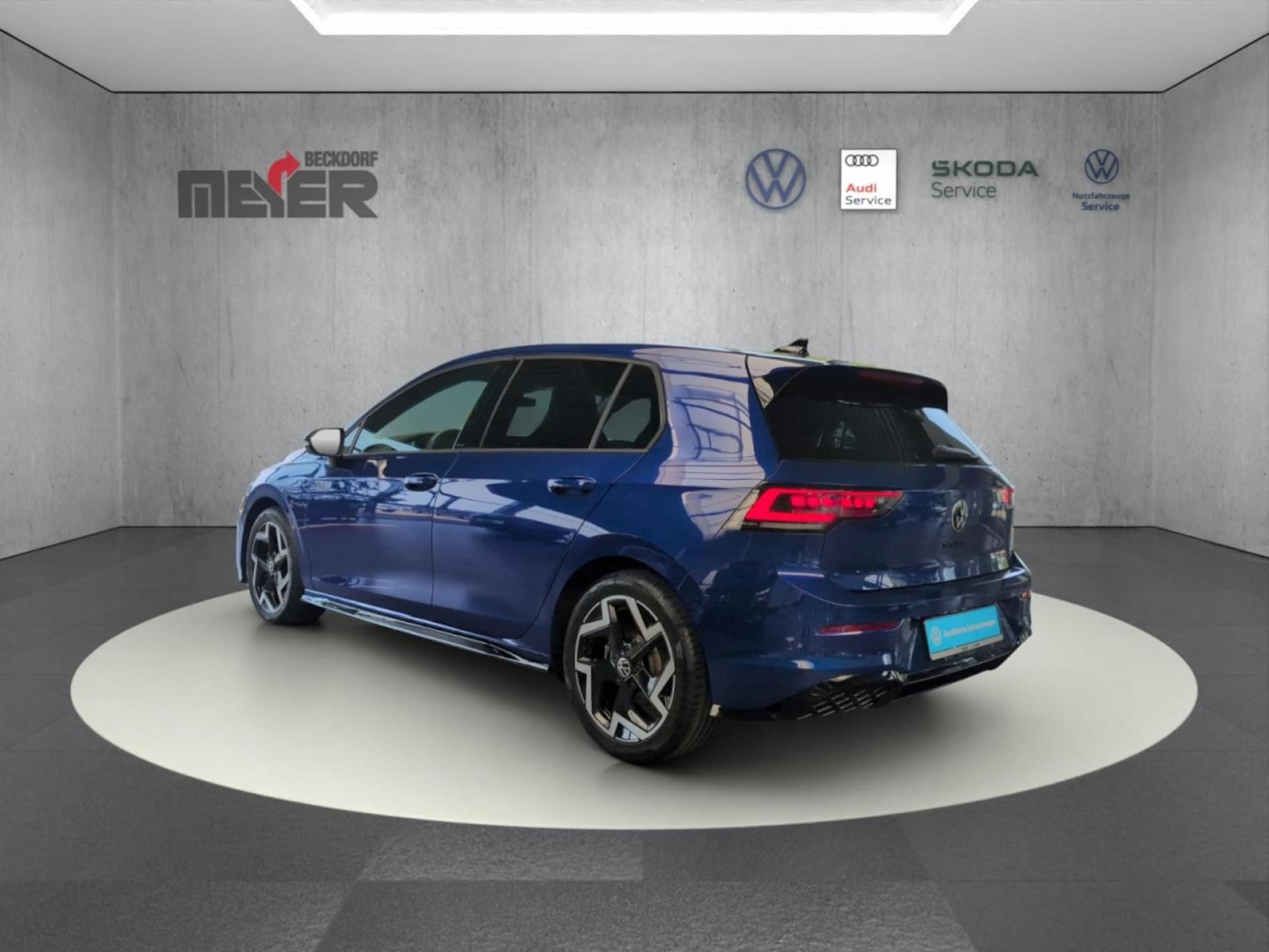 Volkswagen Golf R-Line